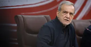 অন্য মুসলিম দেশের ওপর হামলায় ভূখণ্ড ব্যবহারের সুযোগ বন্ধের আহ্বান মাসুদ পেজেশকিয়ানের